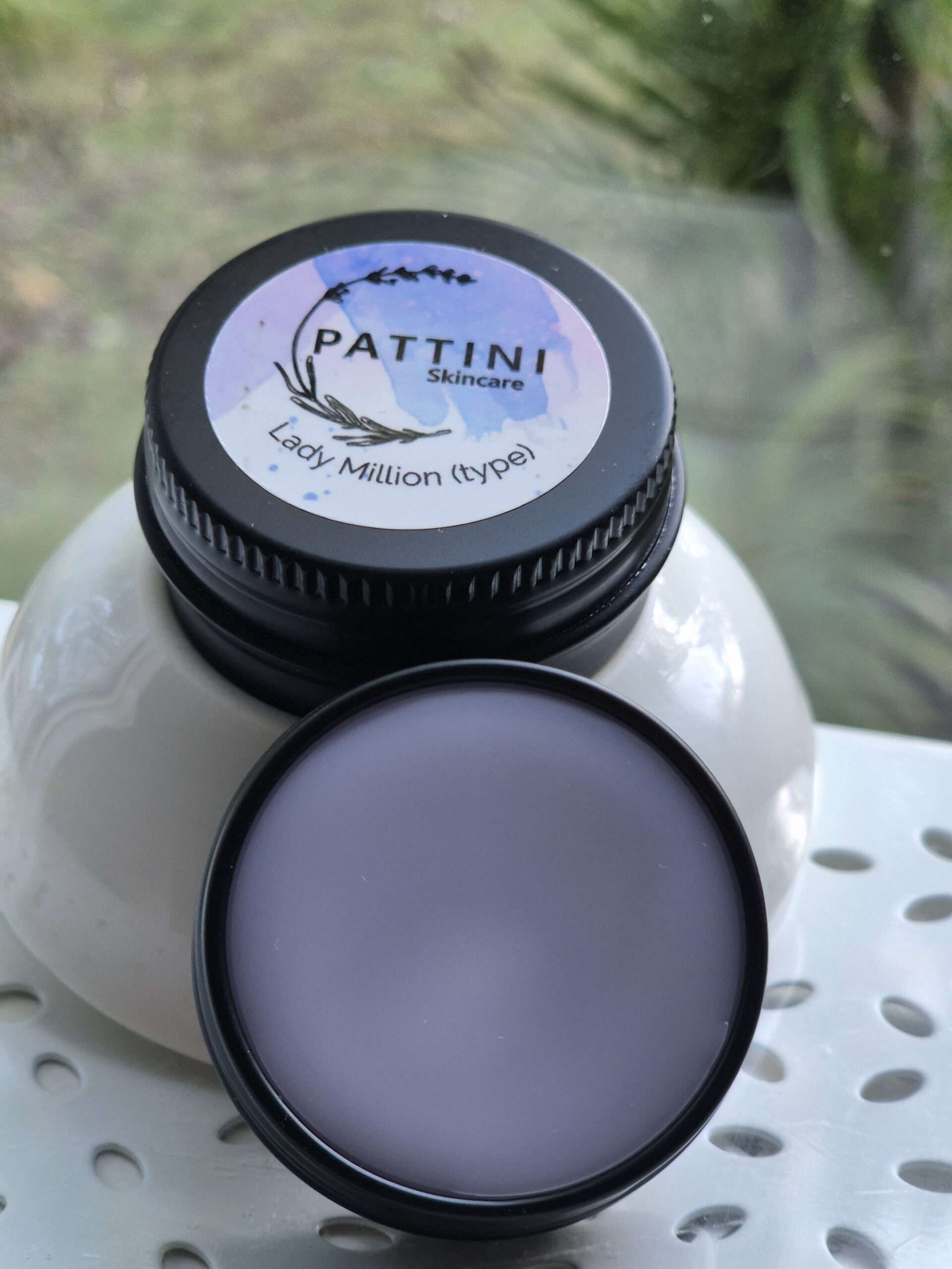 PBLM15 Perfume Balm - Lady Million Type picture